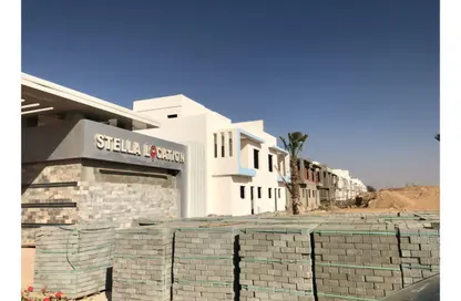 شقة - 2 غرف نوم - 2 حمامات للبيع في ستيلا لوكيشن - كمبوندات الشروق - مدينة الشروق - القاهرة
