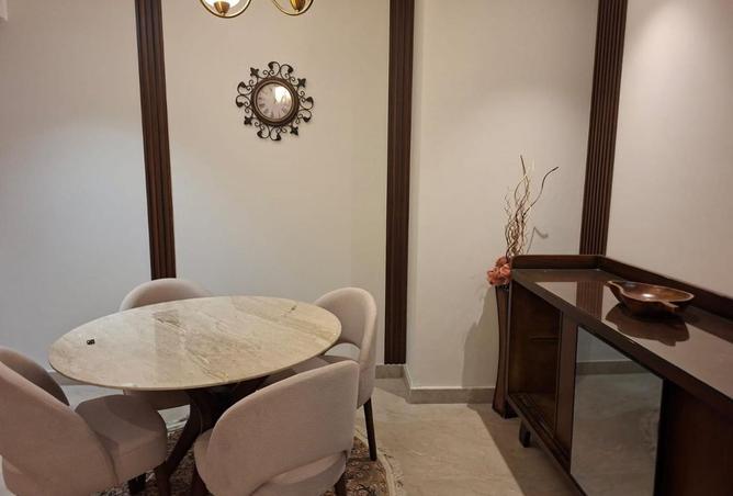 8493655 - Property Image 2