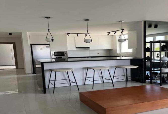 8302167 - Property Image 3