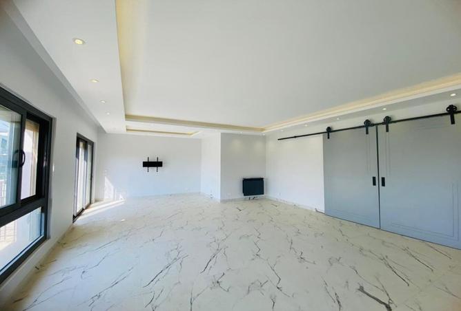 8116765 - Property Image 3