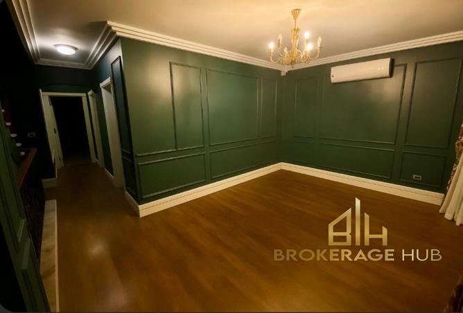 8345601 - Property Image 2