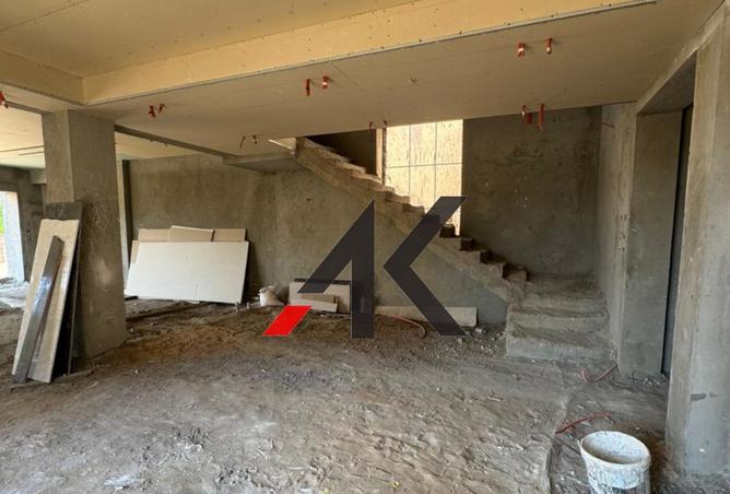 8184639 - Property Image 3