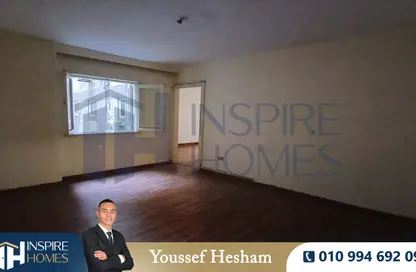 Apartment - 2 Bedrooms - 1 Bathroom for rent in Bolkly - Hay Sharq - Alexandria