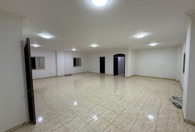 8021554 - Property Image 3