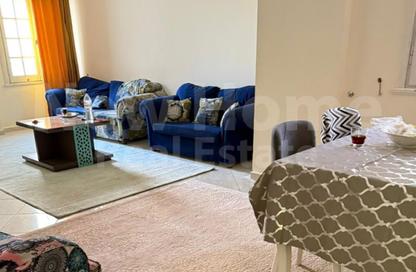شقة - 3 غرف نوم - 1 حمام للايجار في طريق الجيش - كامب شيزار - حي وسط - الاسكندرية