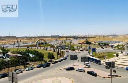 شقة - 3 غرف نوم - 3 حمامات للبيع في المجاورة الثالثة - المنطقة السابعة - مدينة الشروق - القاهرة