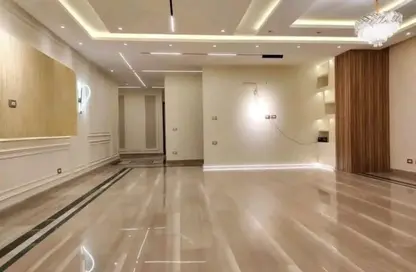 شقة - 4 غرف نوم - 4 حمامات للبيع في جويا - محور 26 يوليو - مدينة 6 أكتوبر - الجيزة