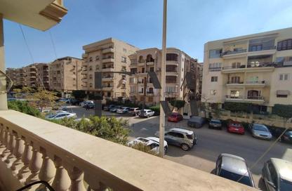 Apartment - 3 Bedrooms - 2 Bathrooms for sale in Al Narges 4 - Al Narges - New Cairo City - Cairo