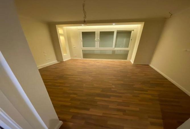 8190669 - Property Image 2