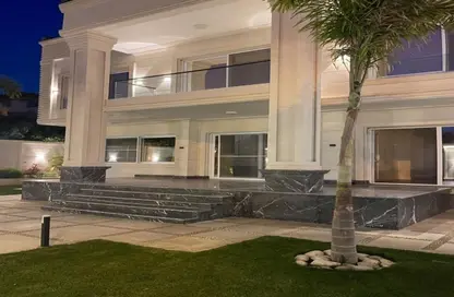 Villa - 4 Bedrooms - 4 Bathrooms for sale in Palm Hills October - Cairo Alexandria Desert Road - 6 October City - Giza