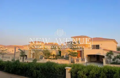 Villa - 4 Bedrooms - 5 Bathrooms for sale in Celesta Hills - Uptown Cairo - Mokattam - Cairo