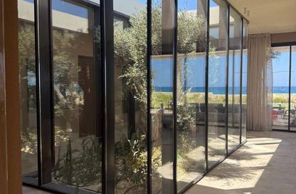 Villa - 4 Bedrooms - 3 Bathrooms for sale in Ramla Lakeside - Qesm Ad Dabaah - North Coast