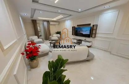 Apartment - 3 Bedrooms - 3 Bathrooms for rent in Makkah St. - Dokki - Giza