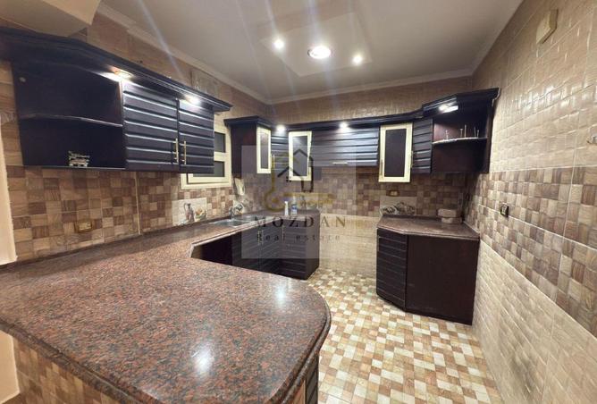 8180512 - Property Image 2