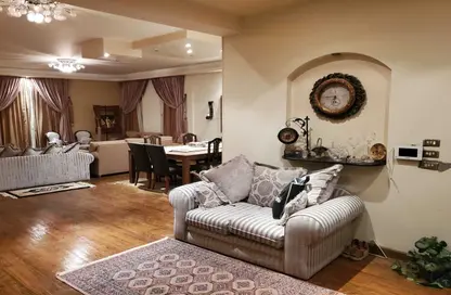 Villa - 4 Bedrooms - 4 Bathrooms for sale in Maxim - The 1st Settlement - New Cairo City - Cairo