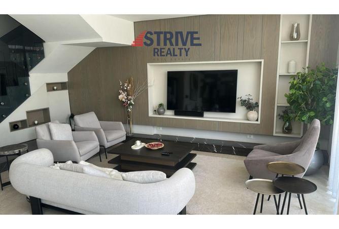 8243610 - Property Main Image