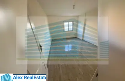 Office Space - Studio - 2 Bathrooms for rent in El Safwa - New Smouha - Smouha - Hay Sharq - Alexandria Office Space - Studio - 2 Bathrooms for rent in El Safwa - New Smouha - Smouha - Hay Sharq - Alexandria