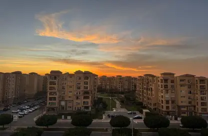 Apartment - 3 Bedrooms - 3 Bathrooms for sale in Madinaty - Cairo