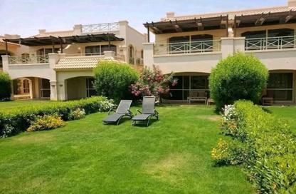 Chalet - 2 Bedrooms - 2 Bathrooms for sale in La Vista 6 - La Vista - Al Ain Al Sokhna - Suez
