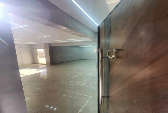 7947836 - Property Image 2