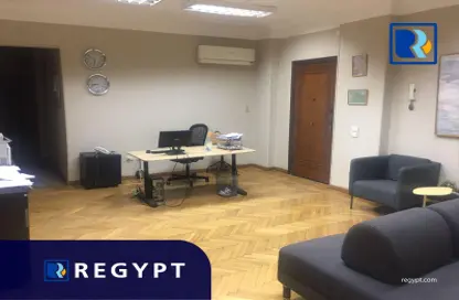 Office Space - Studio - 3 Bathrooms for rent in Street 253 - Degla - Hay El Maadi - Cairo