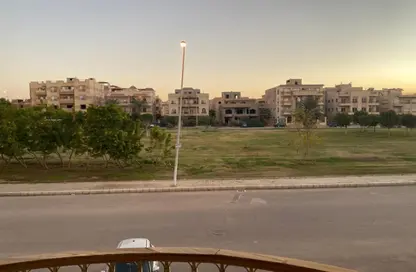 Villa - 7+ Bedrooms - 7+ Bathrooms for sale in El Yasmeen 5 - El Yasmeen - New Cairo City - Cairo