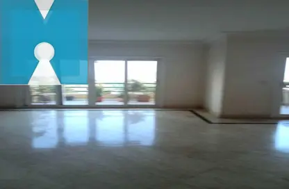 Apartment - 3 Bedrooms - 3 Bathrooms for sale in Zayed 2000 - 4th District - Sheikh Zayed City - Giza