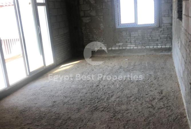 8438094 - Property Main Image