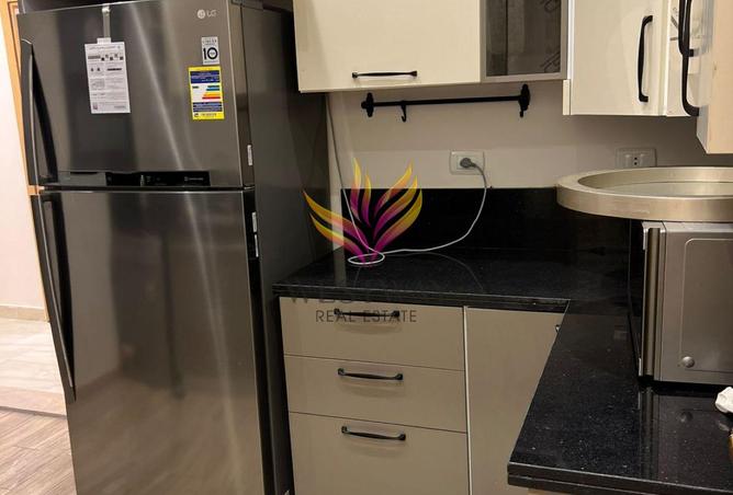 7911861 - Property Image 3