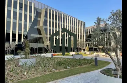 Office Space - Studio - 1 Bathroom for rent in Eastown - 5th Settlement Compounds - The 5th Settlement - New Cairo City - Cairo