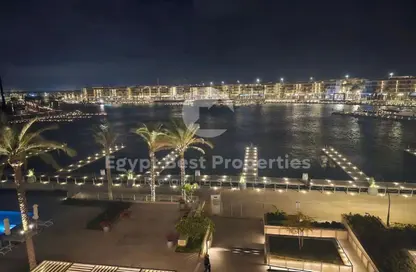 (بنتهاوس  (روف - 5 غرف نوم - 4 حمامات للبيع في مراسي - سيدي عبد الرحمن - الساحل الشمالي