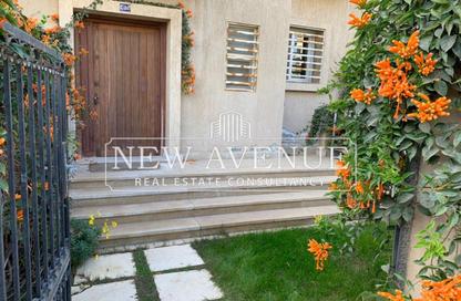 Townhouse - 3 Bedrooms - 4 Bathrooms for sale in Karma Residence - 16th District - Sheikh Zayed City - Giza