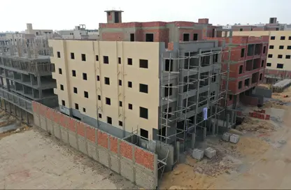 Apartment - 3 Bedrooms - 2 Bathrooms for sale in Bait Alwatan - The 5th Settlement - New Cairo City - Cairo