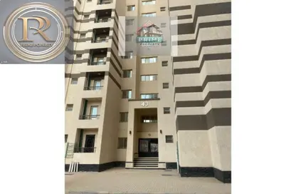 Apartment - 3 Bedrooms - 1 Bathroom for sale in Gate 4 - Mena - Hadayek El Ahram - Giza