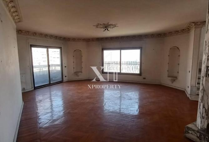 8108811 - Property Image 2