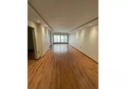 Apartment - 3 Bedrooms - 2 Bathrooms for sale in Kafr Abdo St. - Kafr Abdo - Roushdy - Hay Sharq - Alexandria
