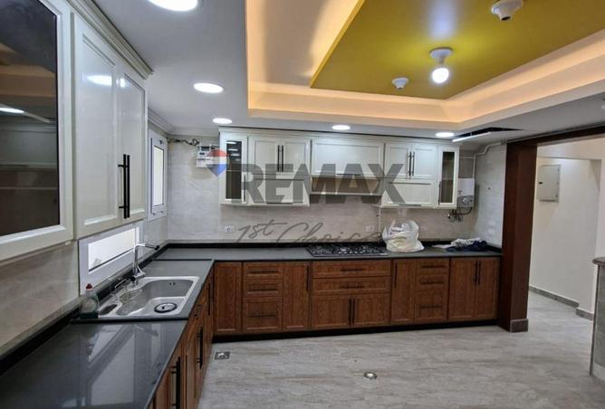 8165408 - Property Image 2