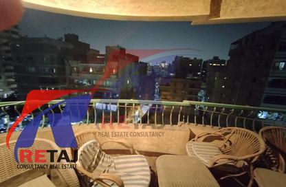 شقة - 3 غرف نوم - 2 حمامات للبيع في شارع عبد الستار دياب - المنطقة الثامنة - مدينة نصر - القاهرة