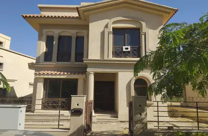 فيلا - 4 غرف نوم - 4 حمامات للبيع في پريڤادو - مدينتي - القاهرة