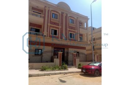 شقة - 4 غرف نوم - 3 حمامات للبيع في شارع محمد رحيم - الياسمين 3 - الياسمين - مدينة القاهرة الجديدة - القاهرة