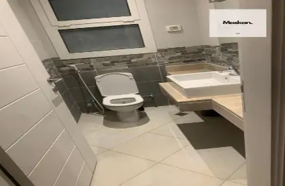Apartment - Studio - 2 Bathrooms for sale in New Giza - Cairo Alexandria Desert Road - 6 October City - Giza