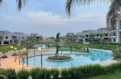 Apartment - 3 Bedrooms - 3 Bathrooms for sale in Sun Capital - Fayoum Desert road - 6 October City - Giza