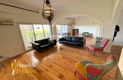 شقة - 3 غرف نوم - 3 حمامات للايجار في شارع اسماعيل محمد - الزمالك - القاهرة