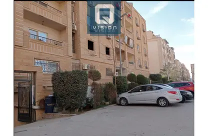 Apartment - 2 Bedrooms - 1 Bathroom for sale in Eighth Sector - Zahraa El Maadi - Hay El Maadi - Cairo