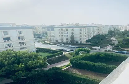 Penthouse - 3 Bedrooms - 2 Bathrooms for sale in Mountain View Hyde Park - 5th Settlement Compounds - The 5th Settlement - New Cairo City - Cairo