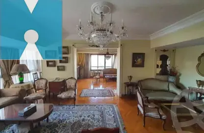 شقة - 3 غرف نوم - 2 حمامات للبيع في المهندسين - الجيزة