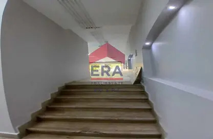 Shop - Studio - 2 Bathrooms for rent in Maadi - Hay El Maadi - Cairo