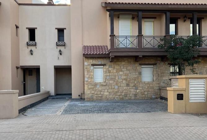 8195253 - Property Image 3