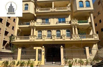 Apartment - 3 Bedrooms - 2 Bathrooms for sale in South Lotus - El Lotus - New Cairo City - Cairo