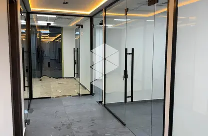 Office Space - Studio - 5 Bathrooms for rent in Hyde Park - 5th Settlement Compounds - The 5th Settlement - New Cairo City - Cairo